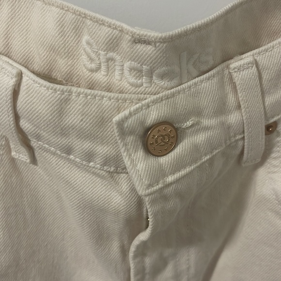 MOTHER Snacks High Waisted Dip Puddle Jeans - Picture 7 of 10